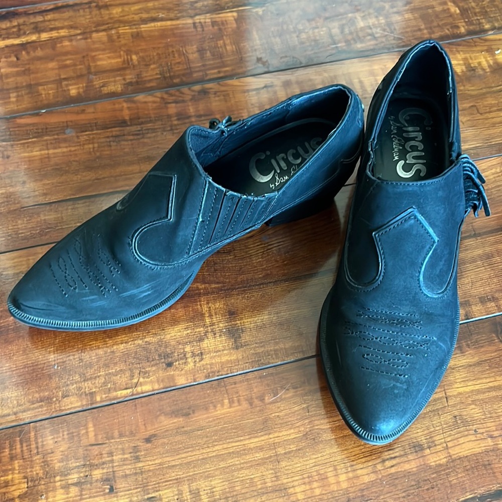 Hermosa Circus by Sam Edelman 6.5 Black Fringe Bootie